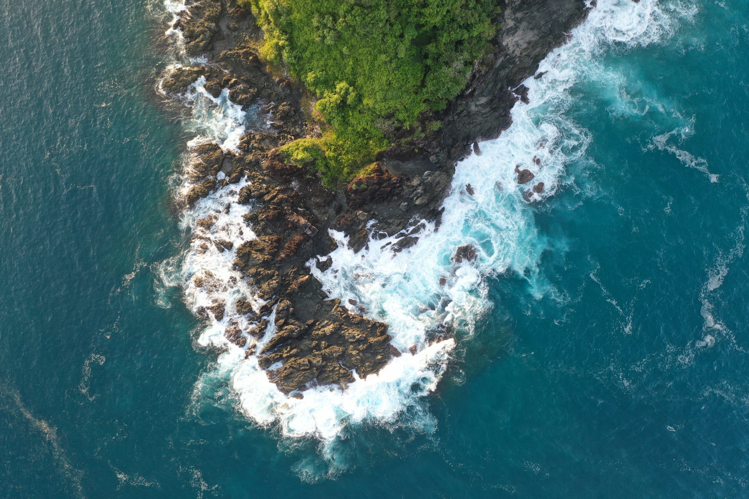 Batuan Dasar Samudera di Muara Cikepuh